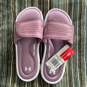 Under Armour size 8 Brand new with tags